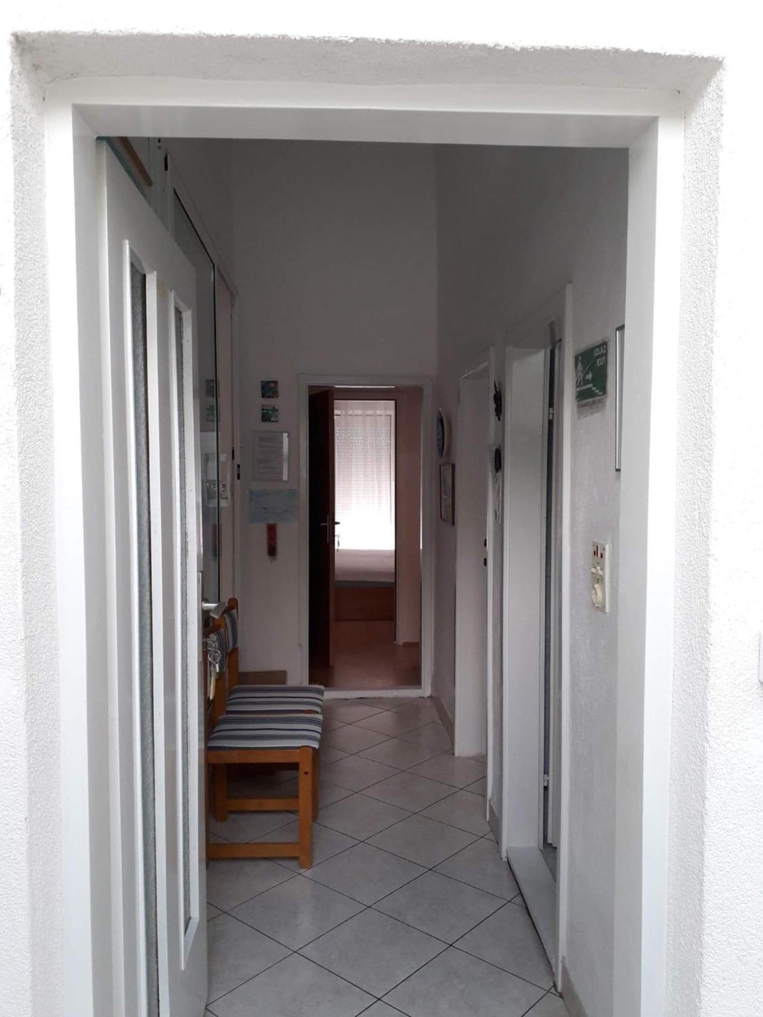 Apartments With A Parking Space Pisak, Omis - 1009 Экстерьер фото